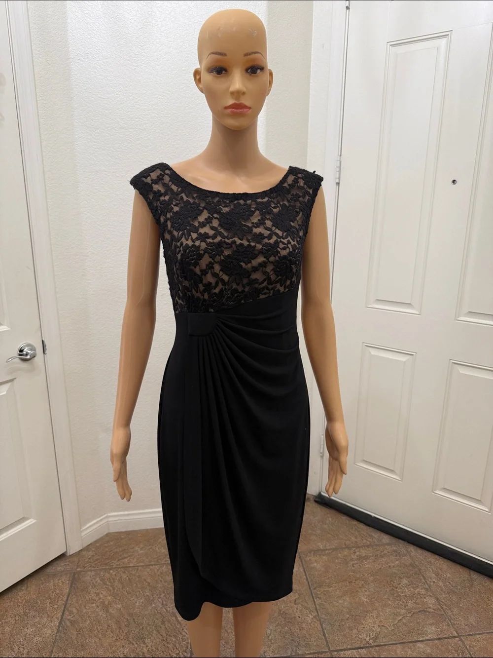 Connected Apparel Black Floral Lace Bodice Slimming Draped Waist Midi Dress Sz 6 - Picture 2 of 9